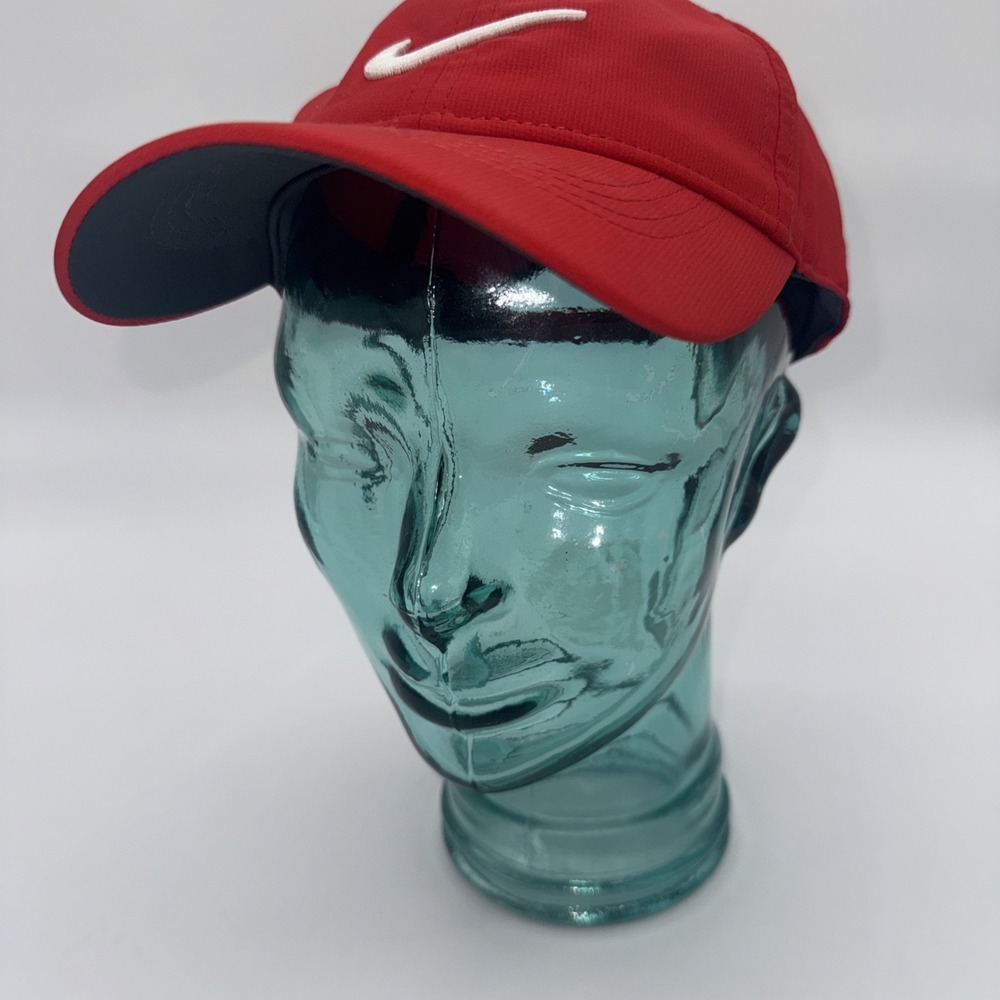 Nike Hat Cap Strap Back Red White Swoosh Embroidered Golf Mens One Size Athletic